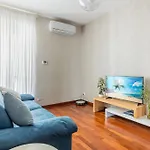 La Spezia Central Flat With Balcony